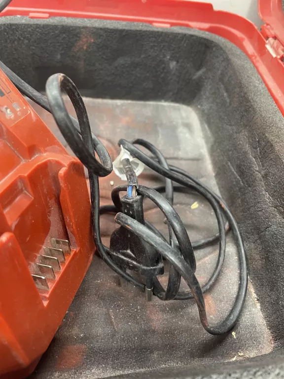 LASER KRZYŻOWY HILTI PM 40-MG