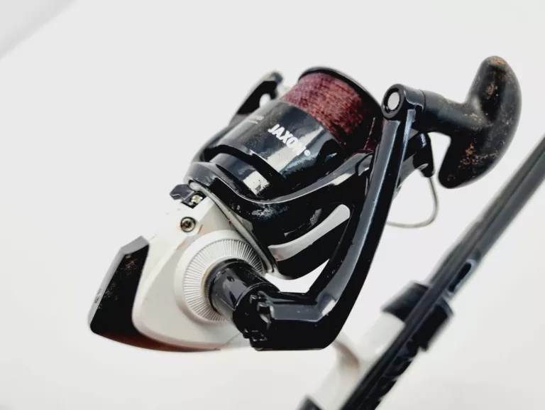 PROLOGIC C-SERIES COMPACT WĘDKA 2,4 M 2,25 LB KOŁOWROTEK JAXON
