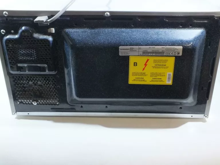 KUCHAENKA MIKROFALOWA ME83M SAMSUNG