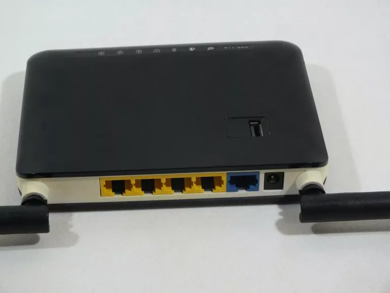 ROUTER D LINK N300