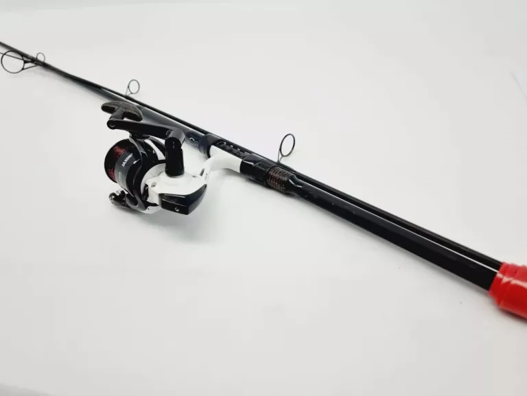 PROLOGIC C-SERIES COMPACT WĘDKA 2,4 M 2,25 LB KOŁOWROTEK JAXON