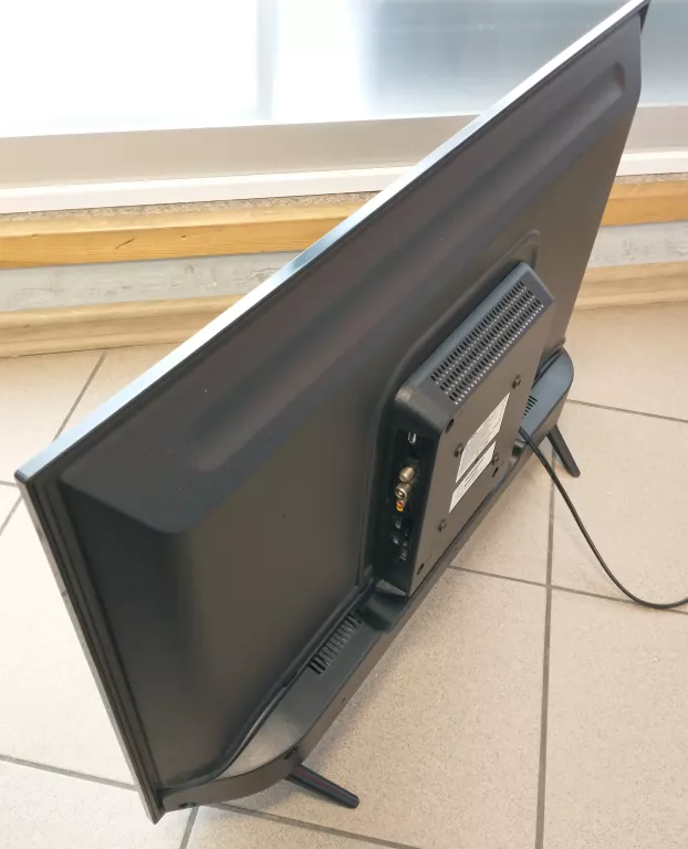 TELEWIZOR TCL 32DD429 +PILOT