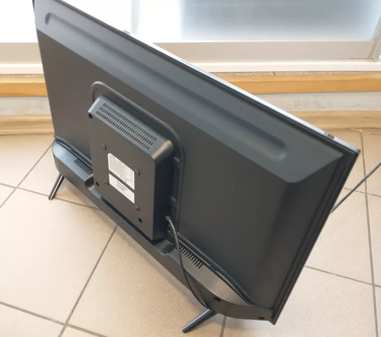 TELEWIZOR TCL 32DD429 +PILOT