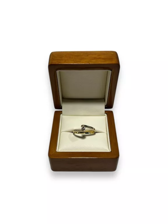 zloty-pierscionek-z-cyrkonia-278g585r15-stan-11323-2