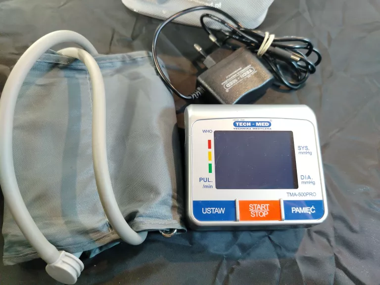 CIŚNIENIOMIERZ NARAMIENNY 500PRO Z MANKIETEM 22-42 CM TECH-MED ETUI ARYTMI