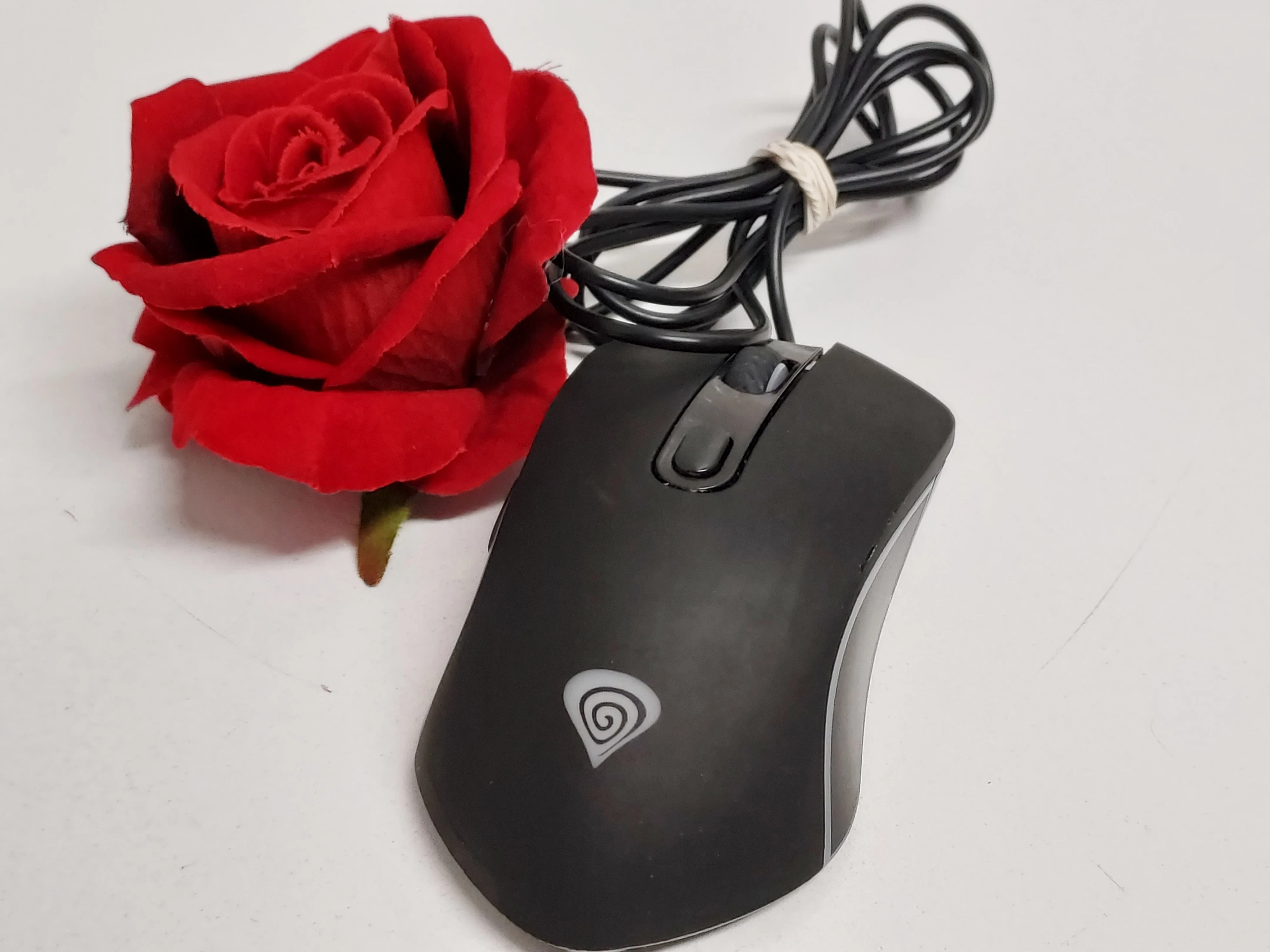 myszka-genesis-krypton-150-rynek-70-hrubieszow-telefoon-pl-sc