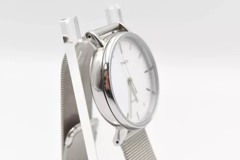 ZEGAREK DAMSKI TIMEX ESSENTIAL FAIRFIELD TW2R26600