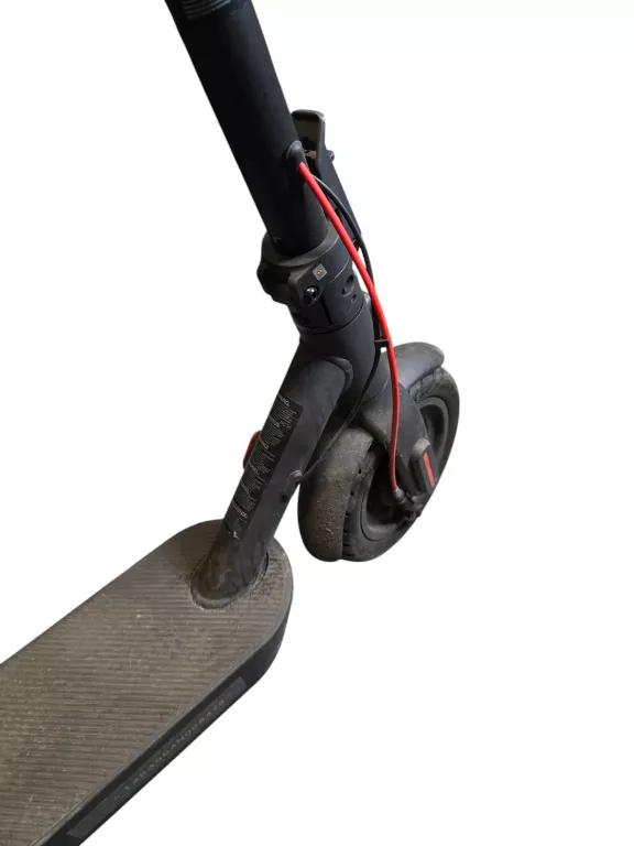 HULAJNOGA ELEKTRYCZNA XIAOMI ELECTRIC SCOOTER 4 PRO 700W, 45KM, 20KM/H