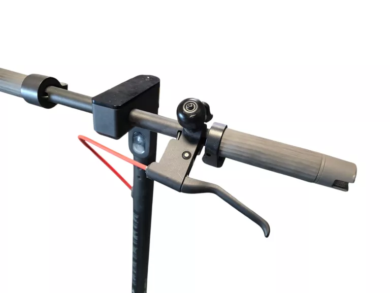 HULAJNOGA ELEKTRYCZNA XIAOMI ELECTRIC SCOOTER 4 PRO 700W, 45KM, 20KM/H