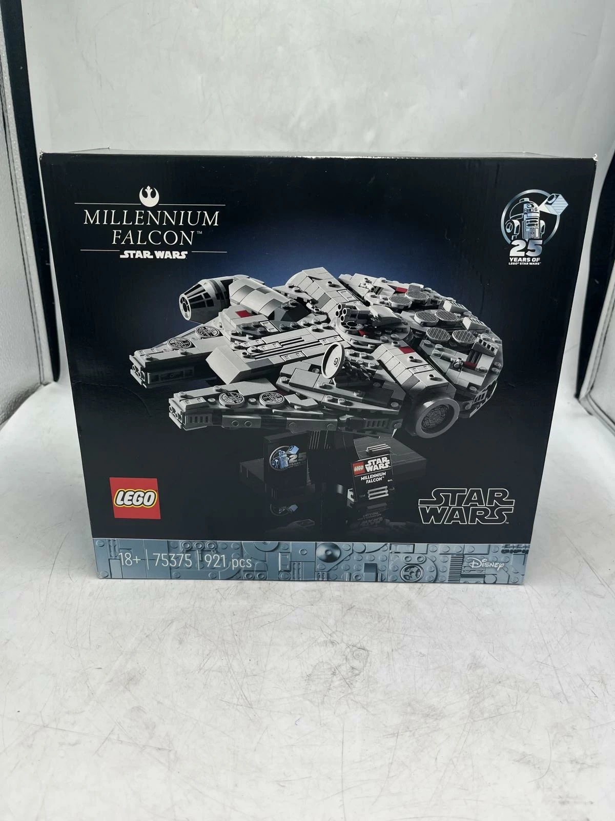 lego-75375-star-wars-sokol-millennium-ean-gtin-0673419389471