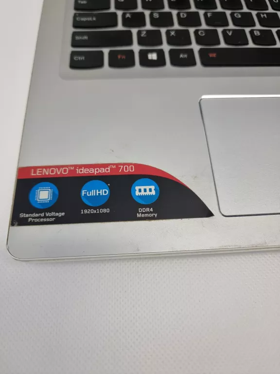 LAPTOP LENOVO IDEAPAD 700-15ISK 15,6 " INTEL CORE I5 8 GB / 512