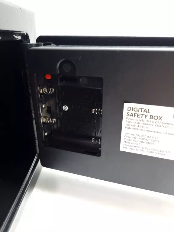 SEJF DOMOWY KASETKA NA ZAMEK ELEKTRONICZNY SZYFR KOD KLUCZ PANCERNA