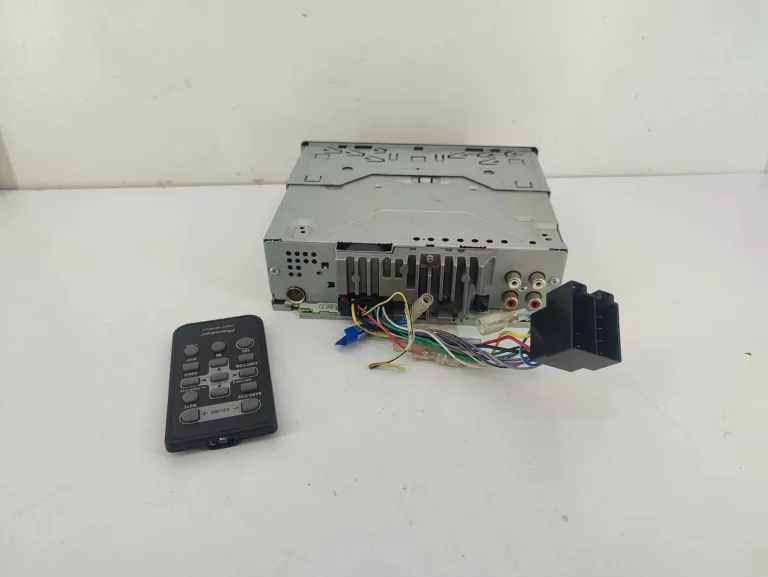 RADIO SAMOCHODOWE PIONEER MVH-160UL Z PILOTEM