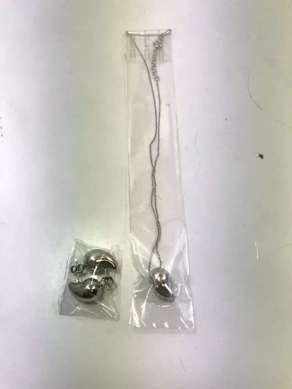 zestaw-srebnej-bizuterii-lancuszek-kolczyki-starowislna-16-krakow