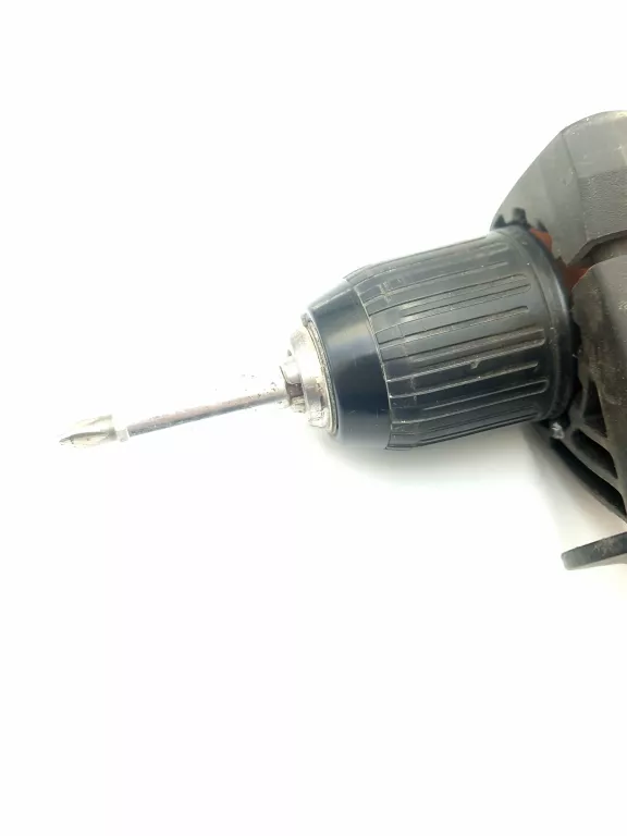 WIERTARKA BLACK&DECKER BEH710