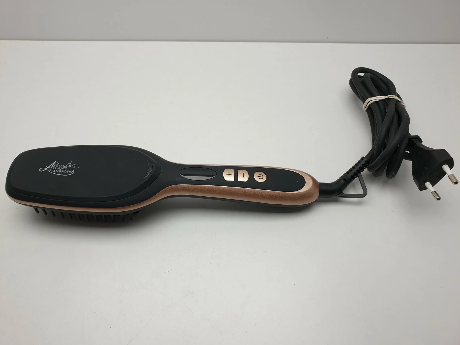 szczotka-prostujaca-do-wlosow-alessandra-ambrosio-ahc-29-wroclawska-6-opole-sj