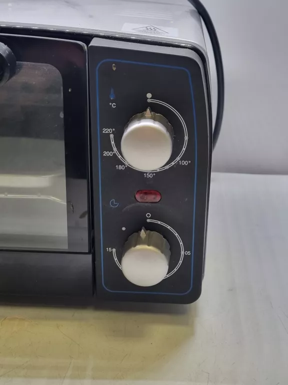 MINI PIEKARNIK TESCO 700W TO9L10