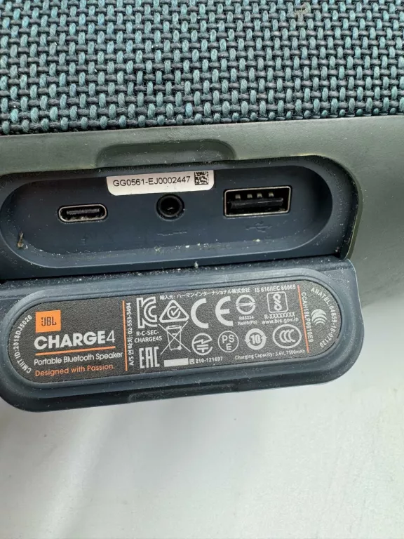 GŁOŚNIK JBL CHARGE 4