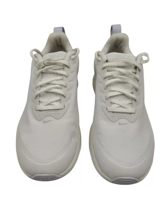 BUTY DAMSKIE NIKE AIR MAX NUAXIS SE R-42