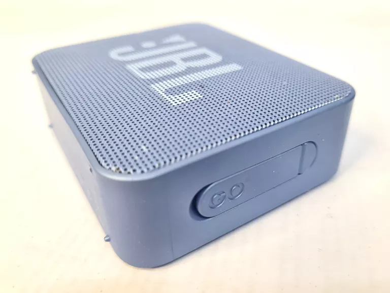 GŁOŚNIK JBL GO ESSENTIAL