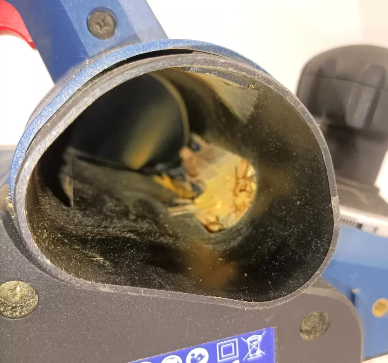 STRUG ELEKTRYCZNY DEDRA DED7967 1050 W