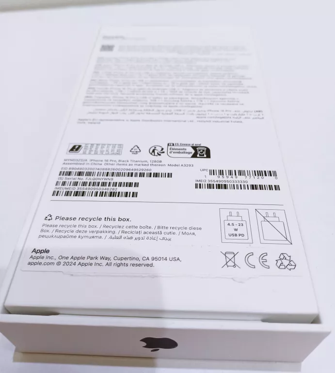 SMARTFON APPLE IPHONE 16 PRO 8 GB / 128 GB 5G CZARNY GWARANCJA!
