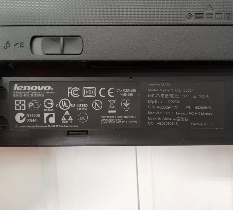 LAPTOP LENOVO G700 + ZASILACZ