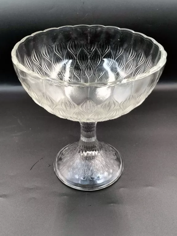 KRYSZTAŁOWA BOMBONIERA DUŻA KRYSZTAŁ PRL 20 CM
