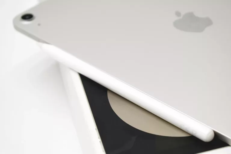 tablet-ipad-air-5-generacji-rysik-transmisja-danych-217-1024