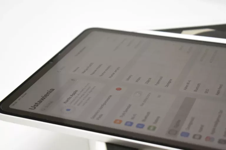 tablet-ipad-air-5-generacji-rysik-stan-11323-2