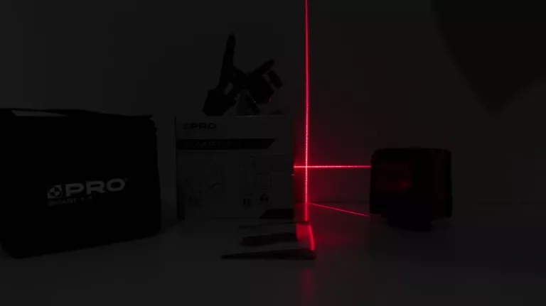 LASER KRZYŻOWY PRO SMART 1.1 15M JAK NOWY