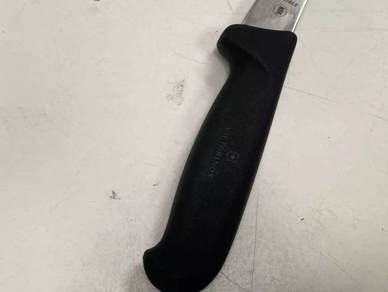 NÓŻ RZEŹNICZY VICTORINOX 5.6303.12 STAN BDB!