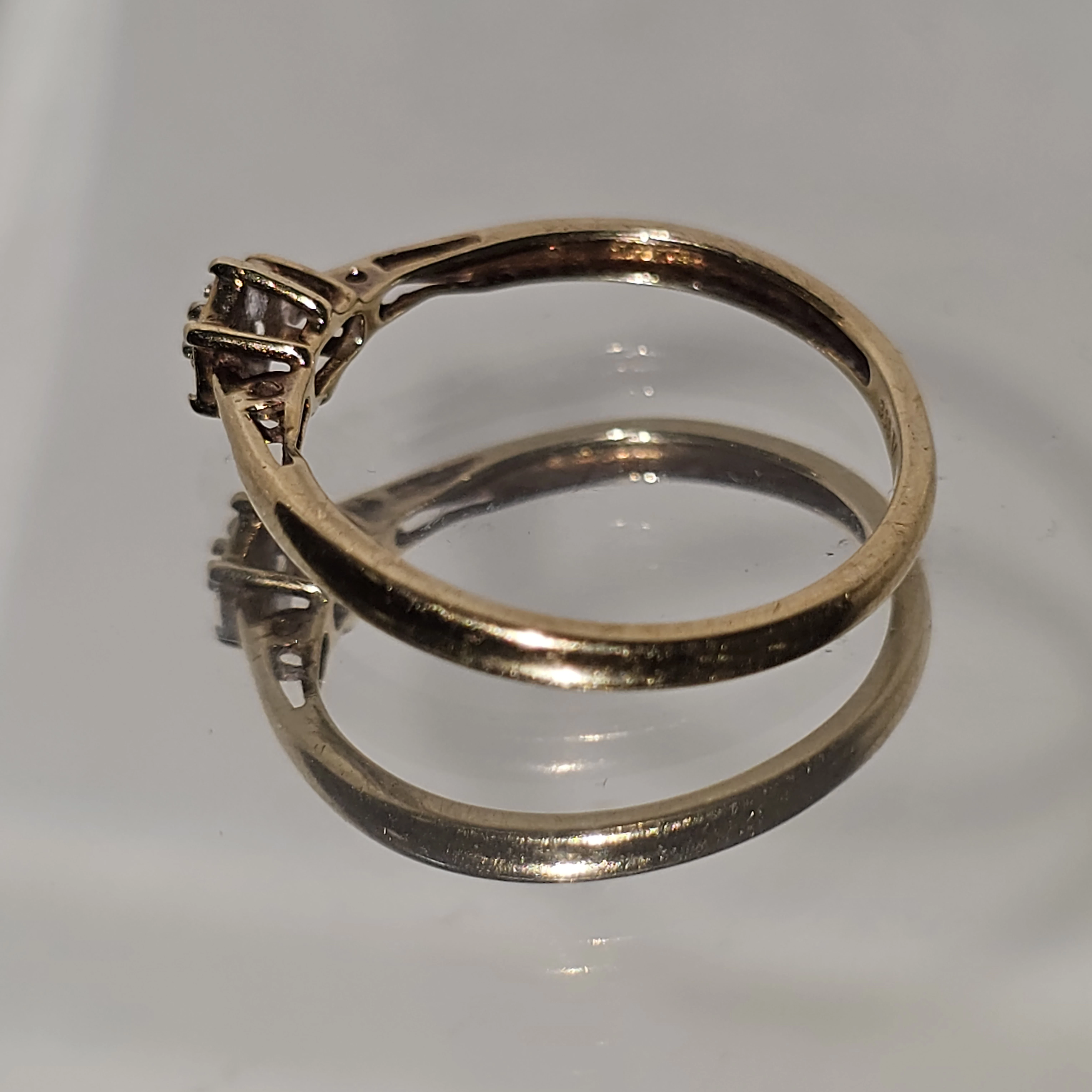 zloty-pierscionek-z-brylantem-certyfikat-098g33312-stan-11323-2