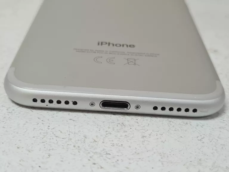TELEFON IPHONE 7 32GB