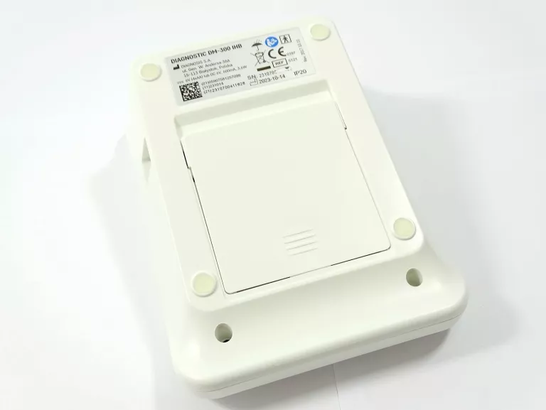 CIŚNIENIOMIERZ DIAGNOSTIC DM-300 IHB + ZASILACZ ETUI