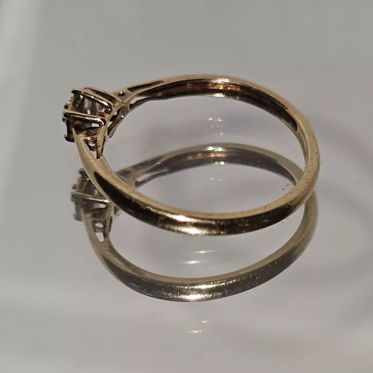 ZŁOTY PIERŚCIONEK Z BRYLANTEM + CERTYFIKAT 0,98G/333/12