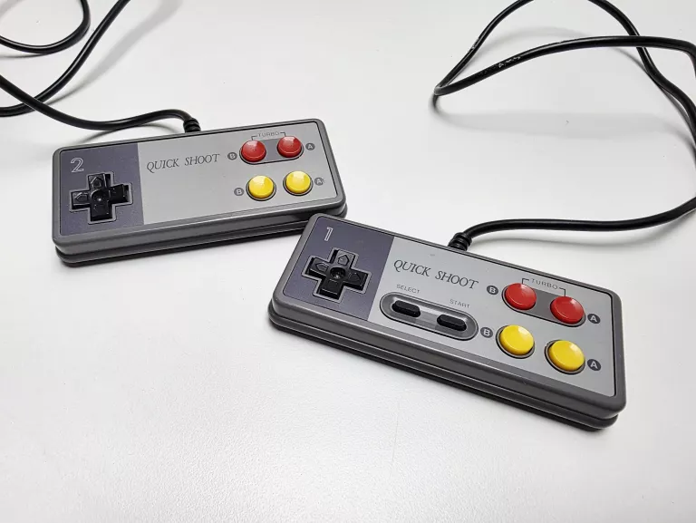 konsola-pegasus-mt-777-dx-retro-liczba-kontrolerow-w-zestawie-205994-225554