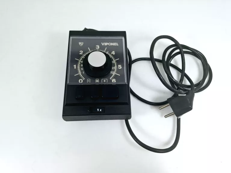VIPONEL S15 - ZEGAR CIEMNIOWY