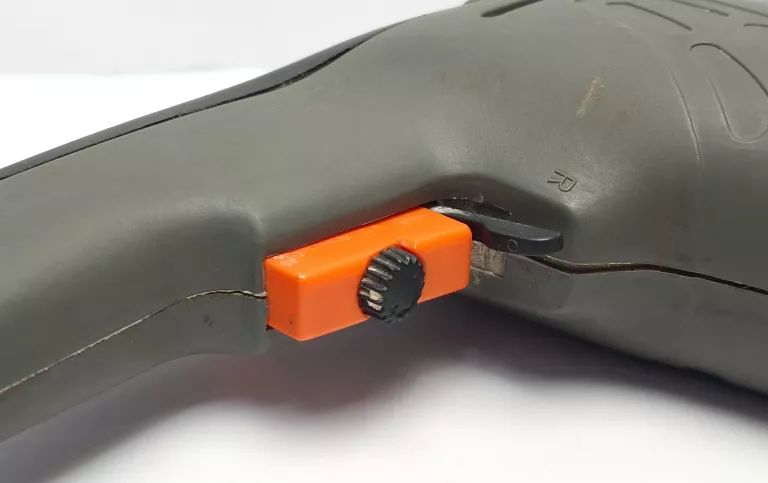WIERTARKA KINZO 710W