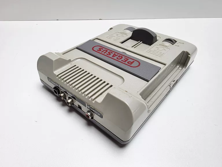 KONSOLA PEGASUS MT 777 DX RETRO
