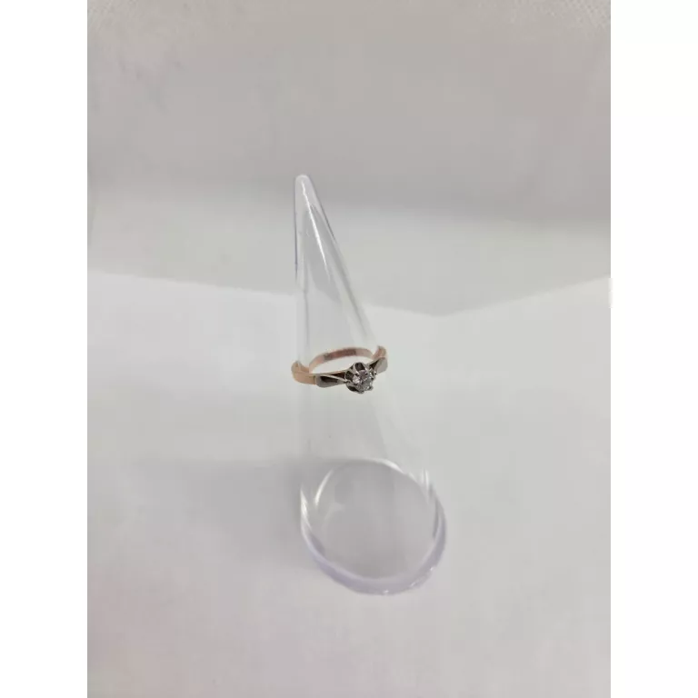 piekny-zloty-pierscionek-585-241-r18-stagiewna-91-gdansk-harbor