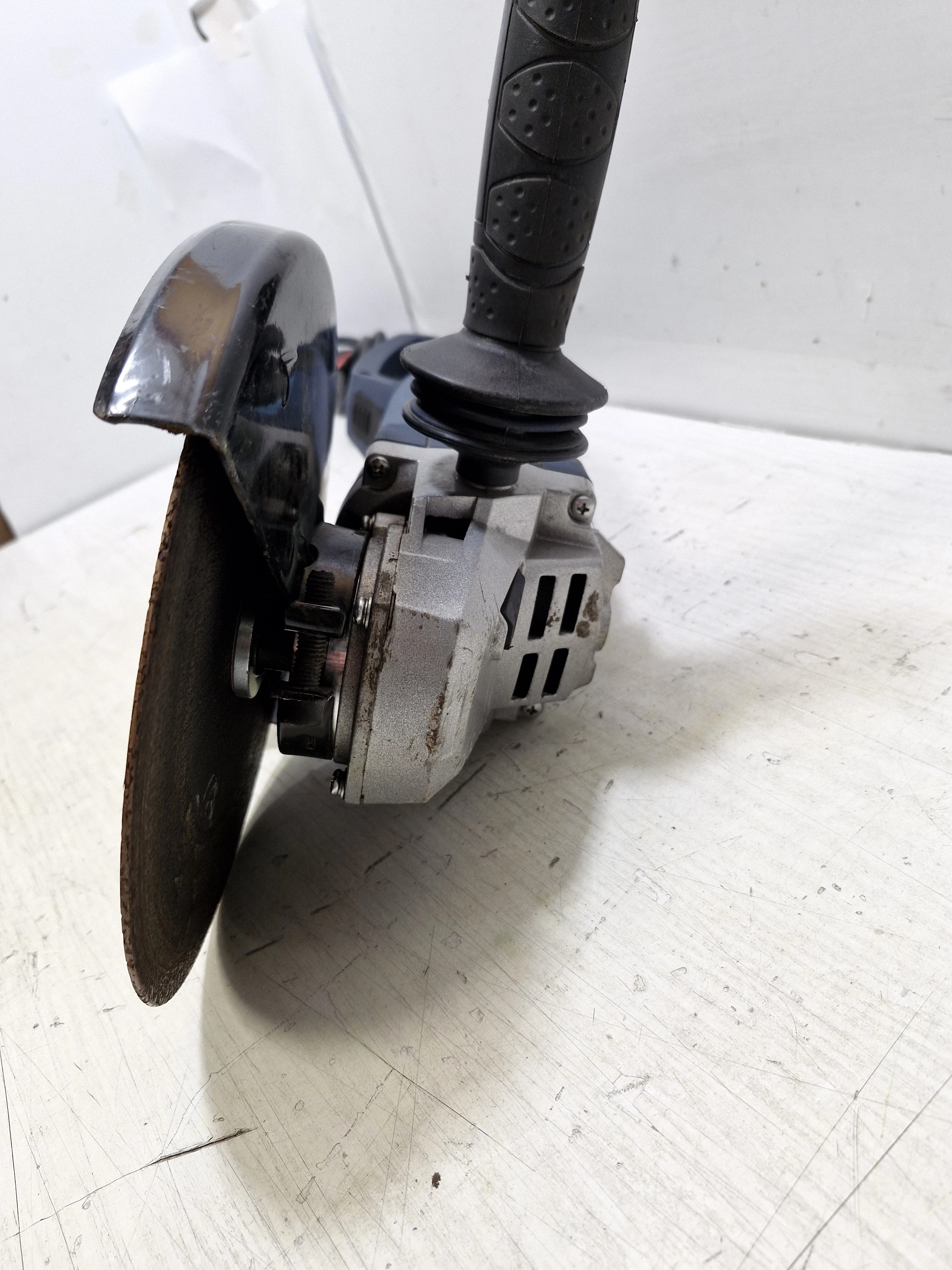 szlifierka-celma-prag-230a-kod-producenta-prag-230geo