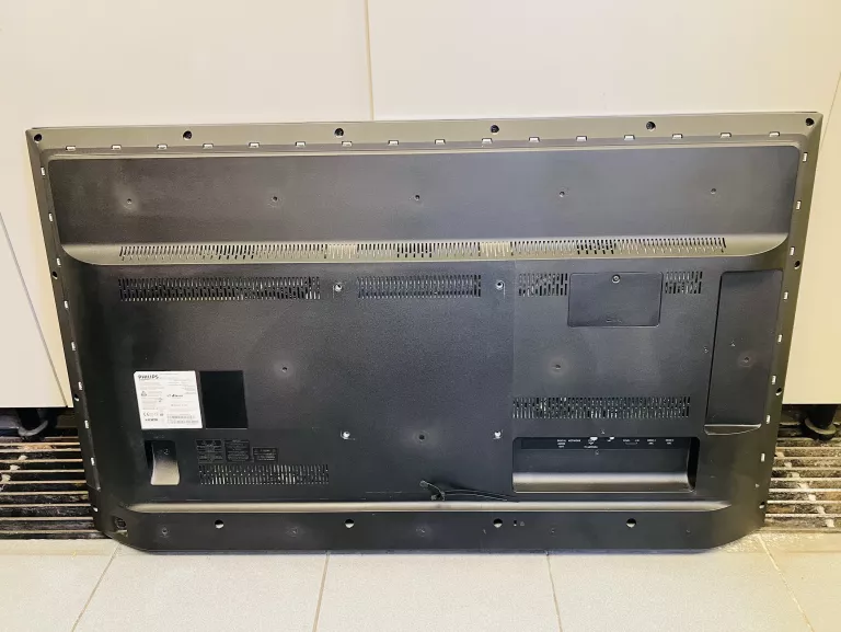TV PHILIPS 43PUS7303 ANDROID NETFLIX PILOT OPIS !!!