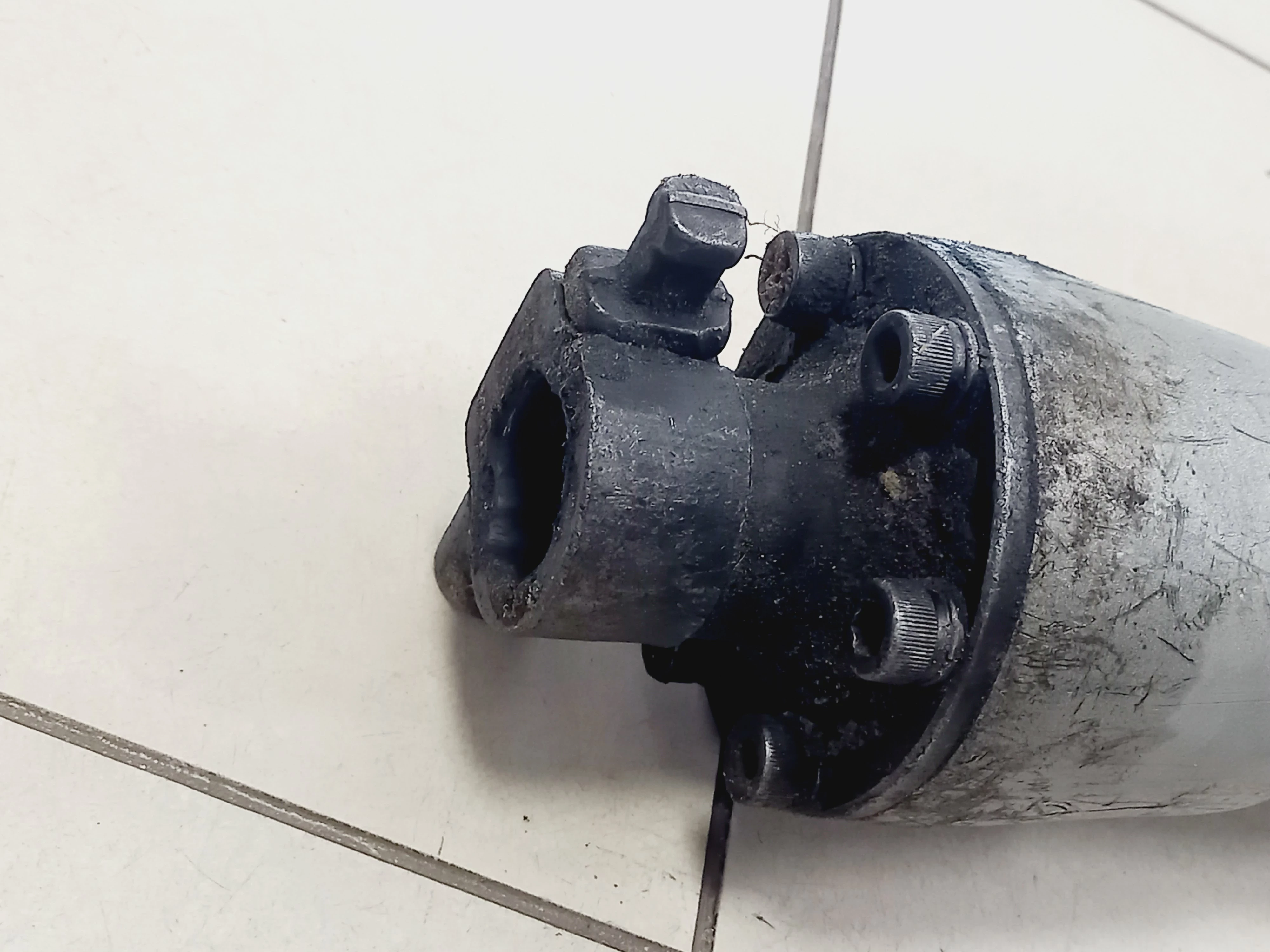 mlot-blankhagen-ttd-dhm-1700w-energia-udaru-6000