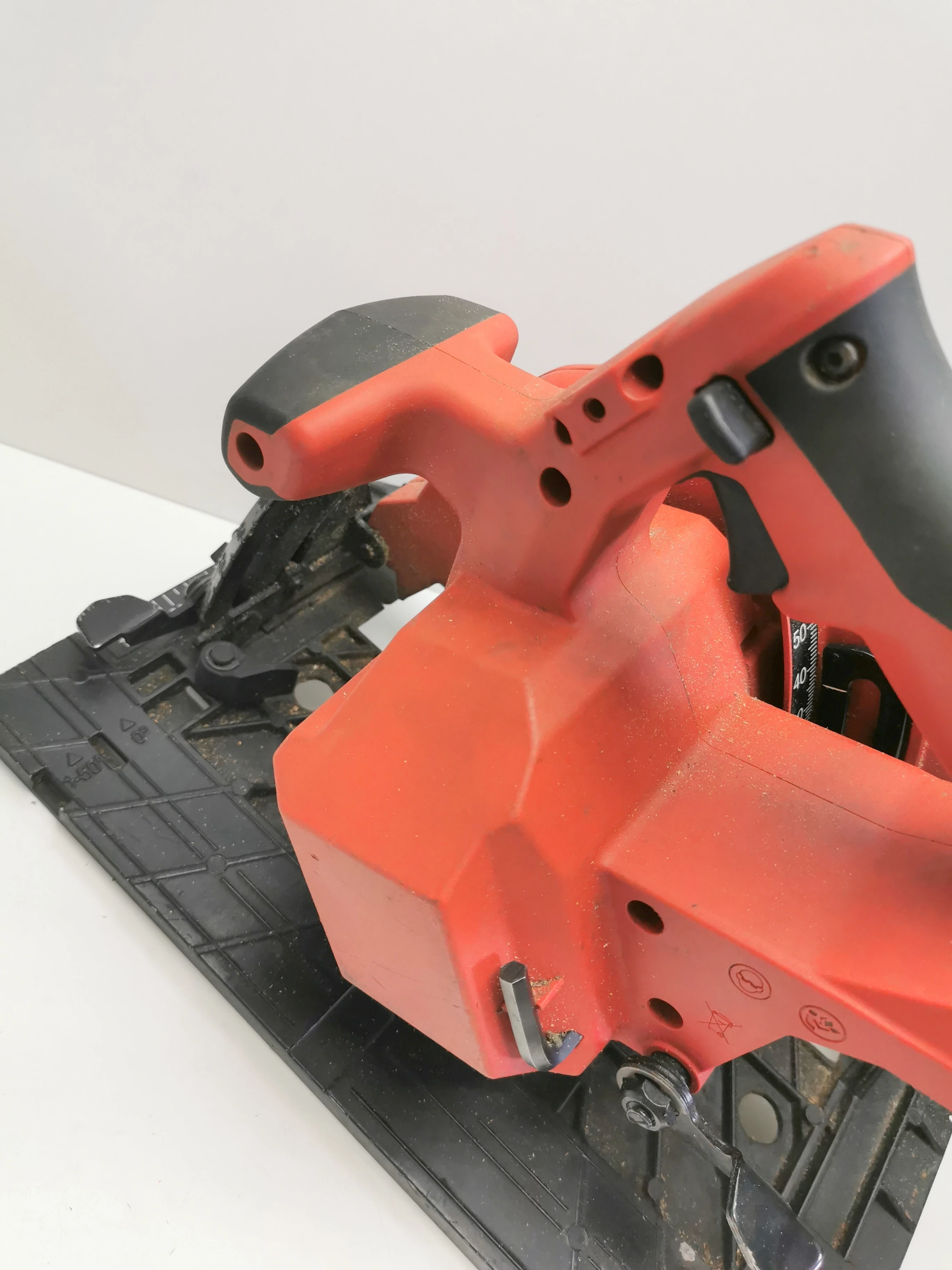 pilarka-tarczowa-hilti-sc-30wr-22-kod-producenta-sc-70w-a22