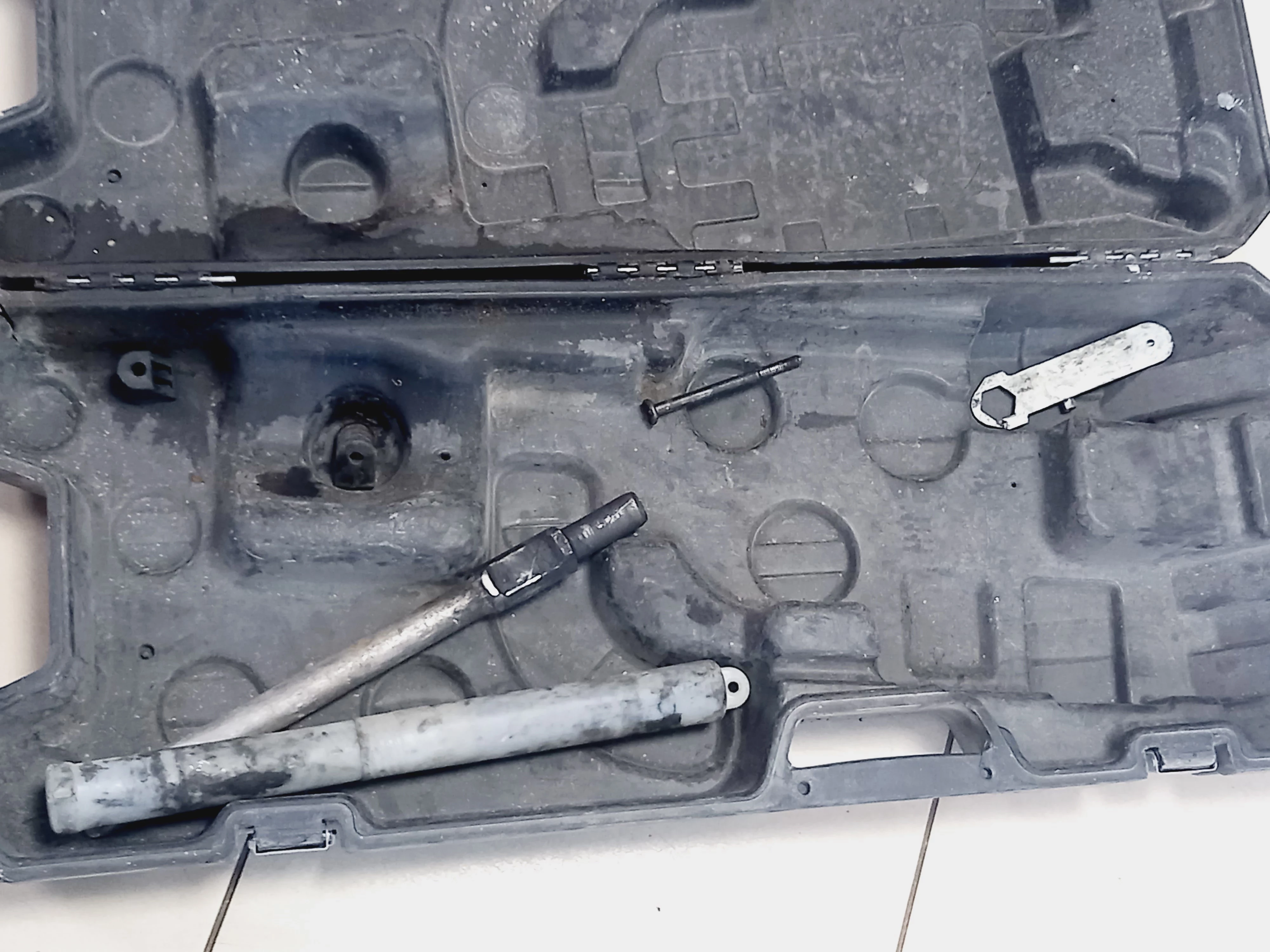 mlot-blankhagen-ttd-dhm-1700w-ean-gtin-5601165100786