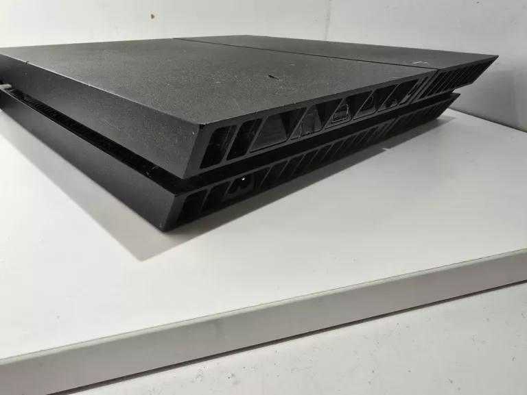 konsola-ps4-okablowanie-uszkodzony-port-hdmi-ean-gtin-8806772000628