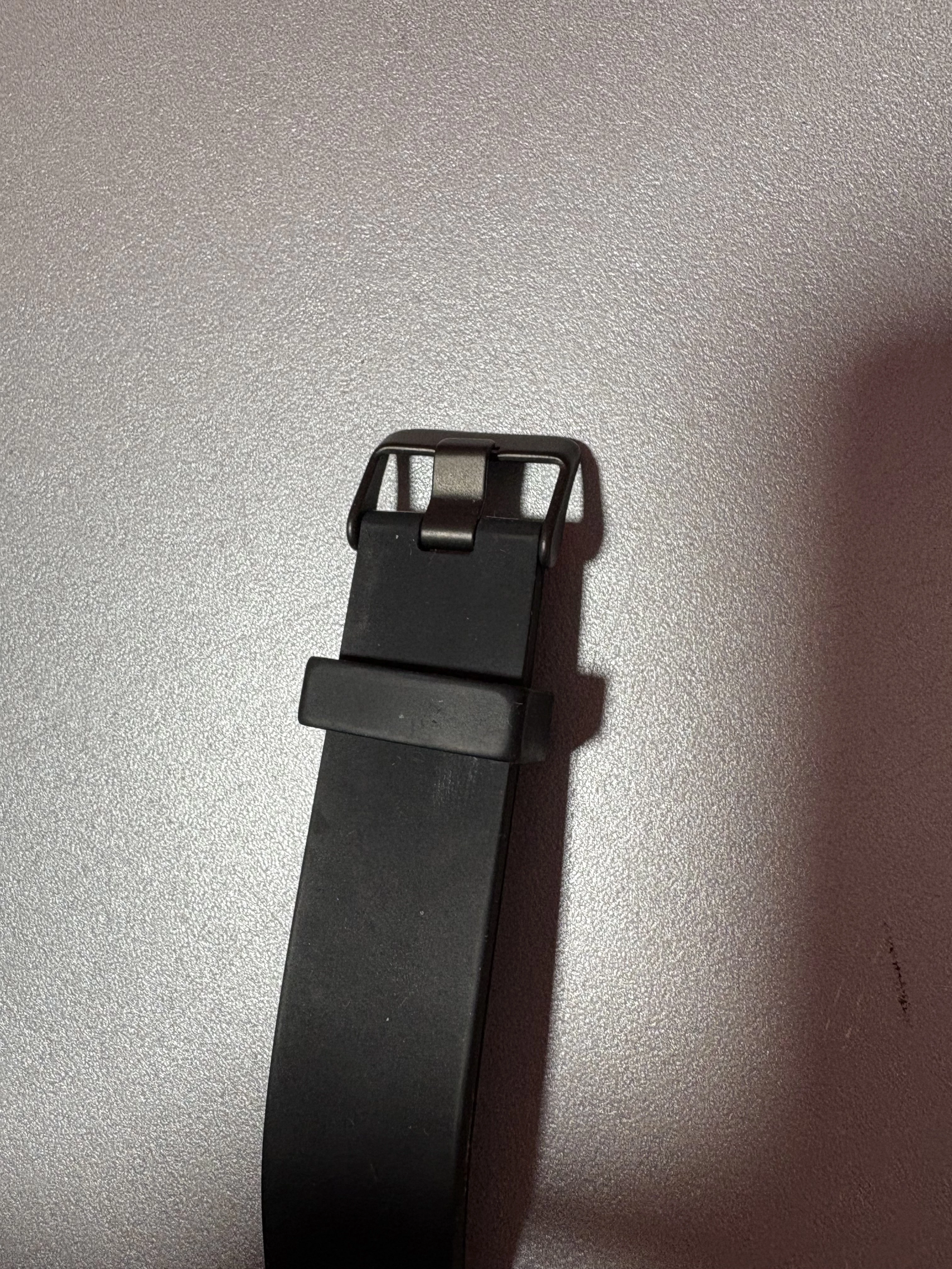 zegarek-smartwatch-avon-smart-v2-naderwany-pasek-stan-11323-2