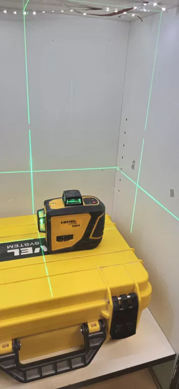 LASER KRZYŻOWY NIVEL SYSTEM CL3D-G KOMPLET