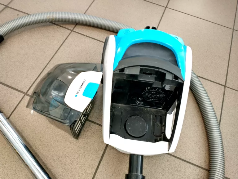 ODKURZACZ BLAUPUNKT VCC301 BEZWIRKOWY